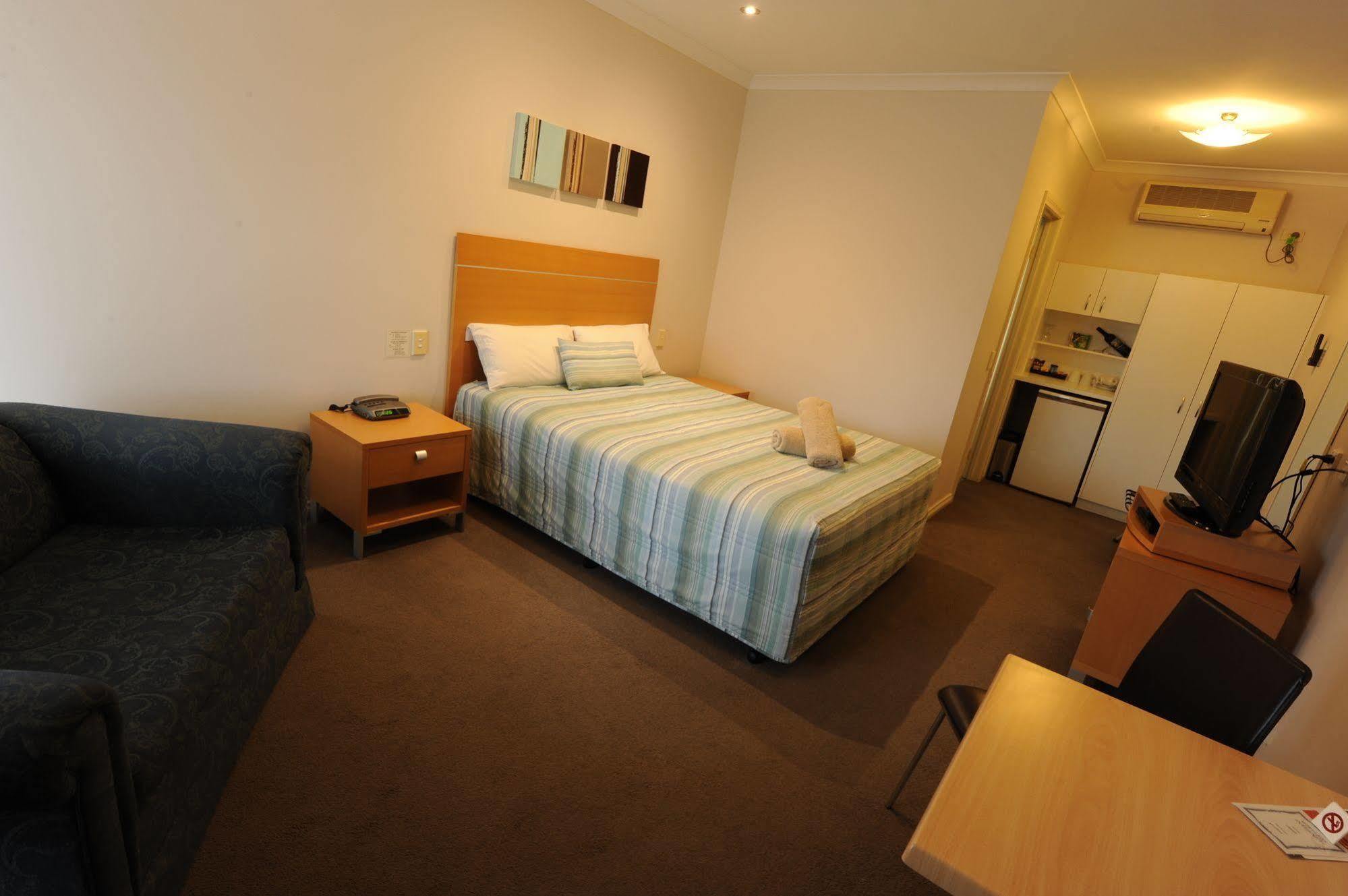Golden Reef Motor Inn Bendigo Exterior photo